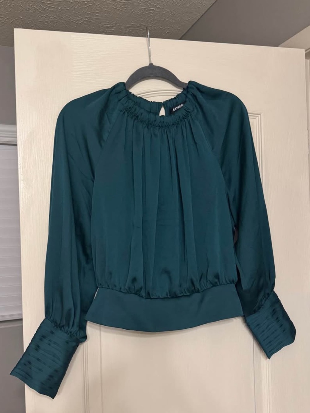 Express Teal Long-Sleeve Blouson Neck Top